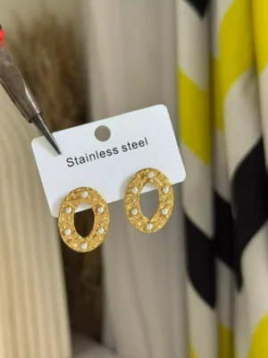 circle earring