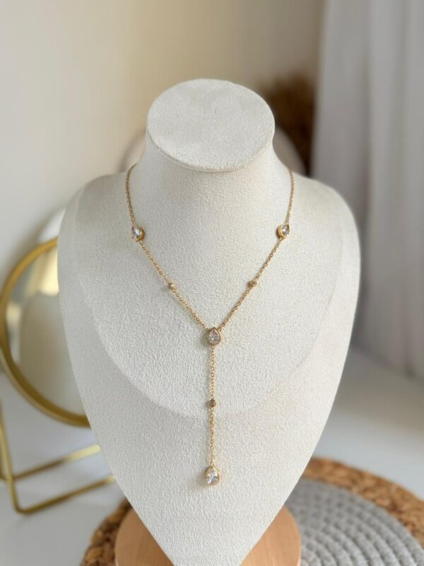 gold necklace