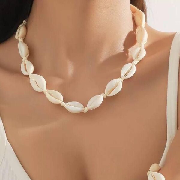 white necklace