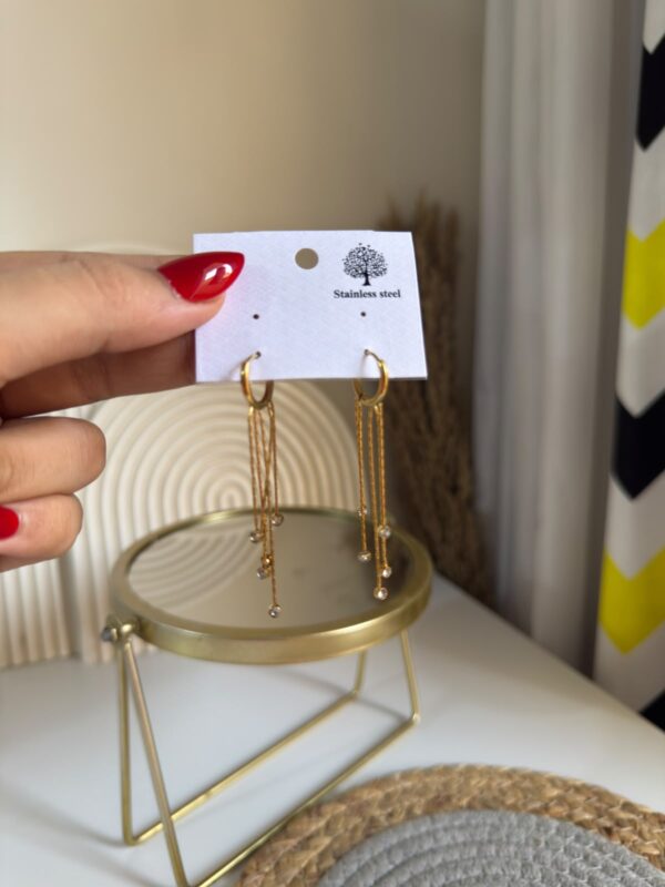 Simple earring